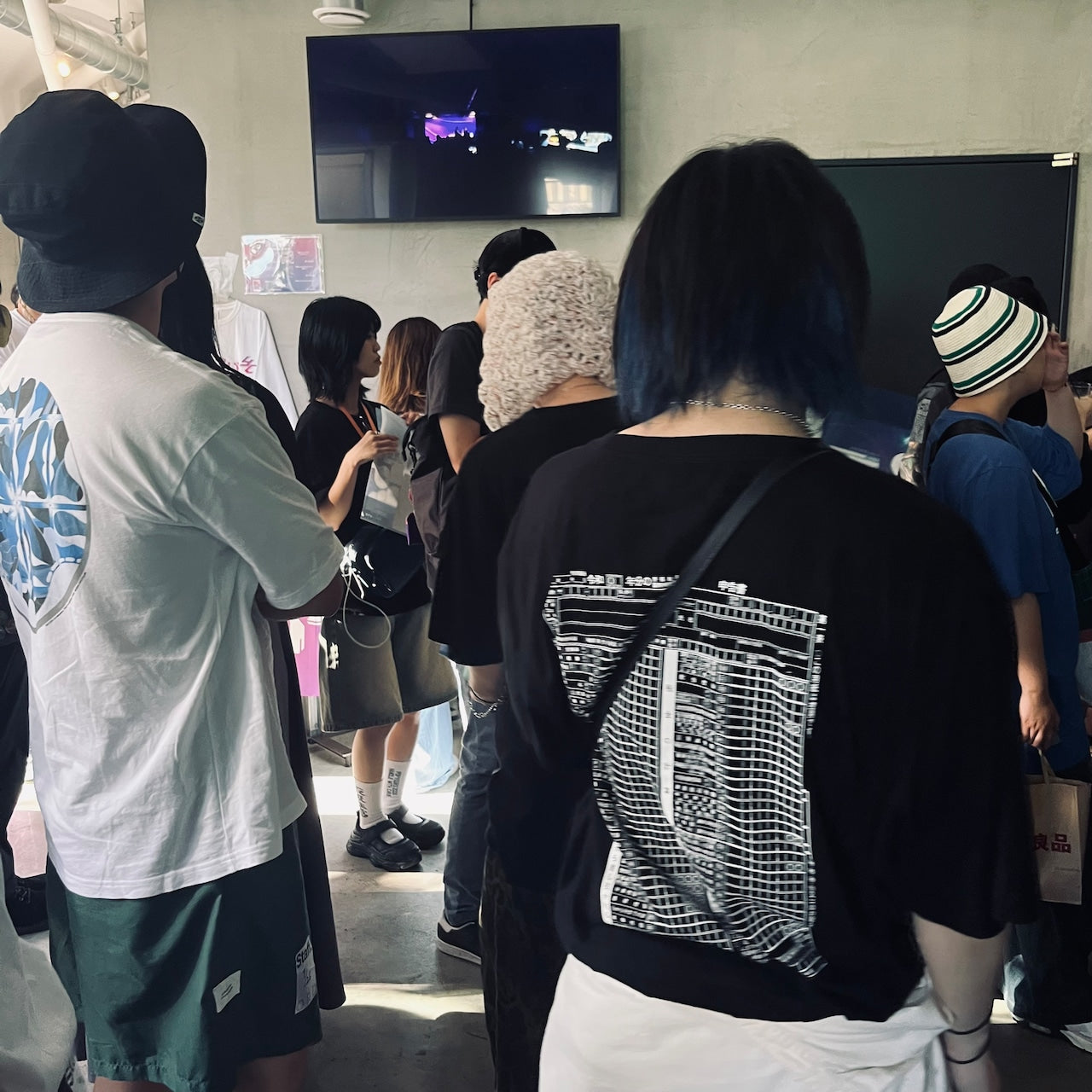 確定申告 "Cash Flow" Tee