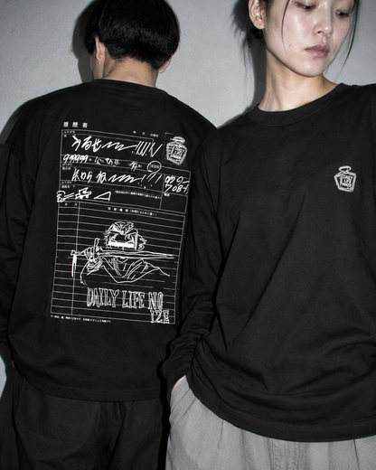 履歴書 "Uruse Shirane" BOX LS Tee ブラック｜男女着用・前後